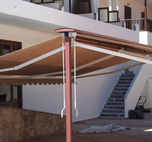 221628_551416501565428_1437105578_n