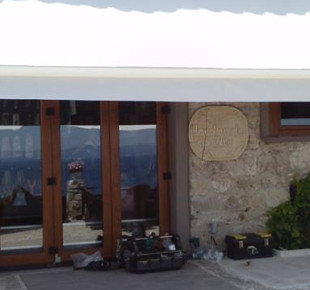 263249_577026075671137_832630433_n