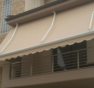 408558_568432456530499_734740078_n