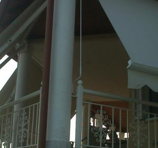 601772_562216117152133_874843808_n