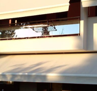 945402_570639839643094_664278686_n